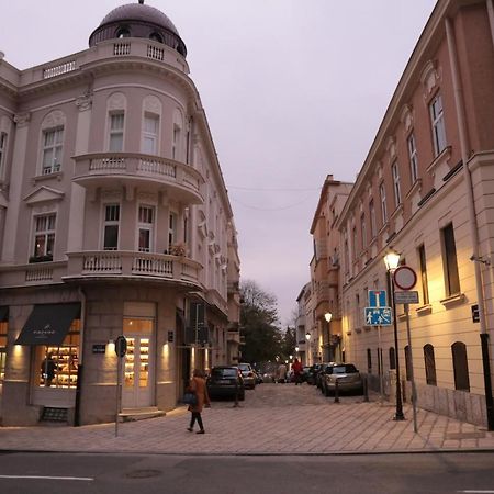 Petars Apartment Beograd Eksteriør billede